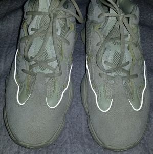 Yeezy 500